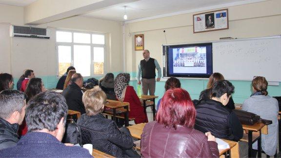 Uluslararası Öğrenci Değerlendirme Programı PISA İle İlgili  Mine Günaştı Anadolu İmam Hatip Lisesi´nde Bilgilendirme Toplantısı Yapıldı.